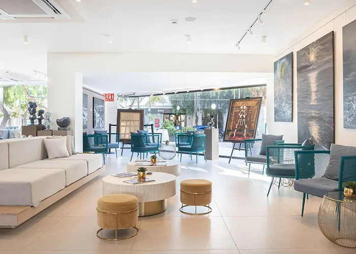 Pyr - Puerto Banus Apartment