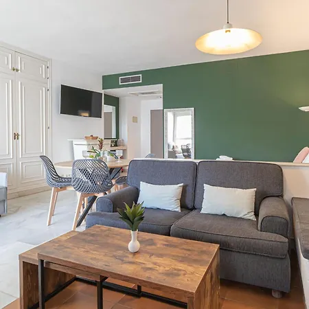 Pyr - Puerto Banus * ماربيا