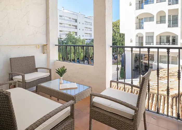 Pyr - Puerto Banus Apartament *