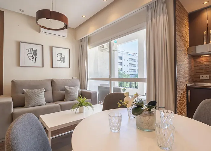 Pyr - Puerto Banus * Marbella