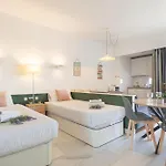 Pyr - Puerto Banus Apartment